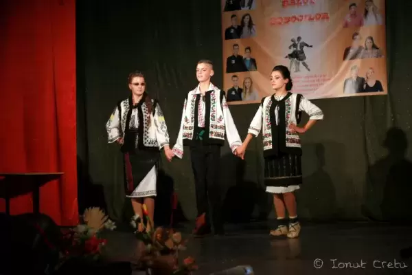Balul Bobocilor-ediția a IV-a